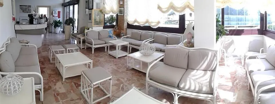 Hotel Delle Rose-1